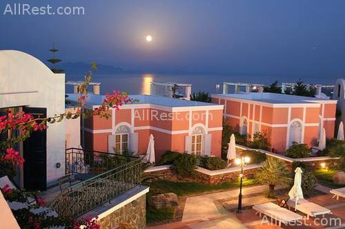 Pantheon Villas 28
